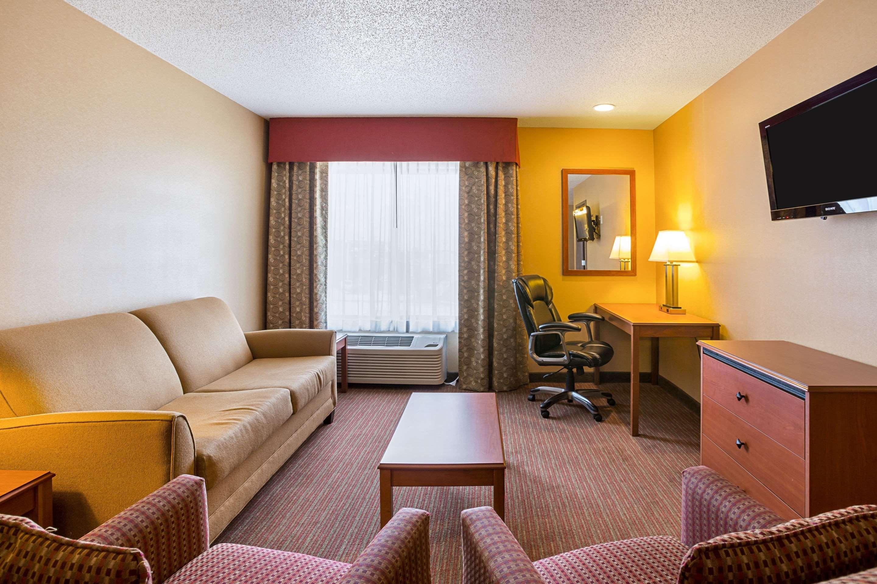 Quality Inn York Buitenkant foto