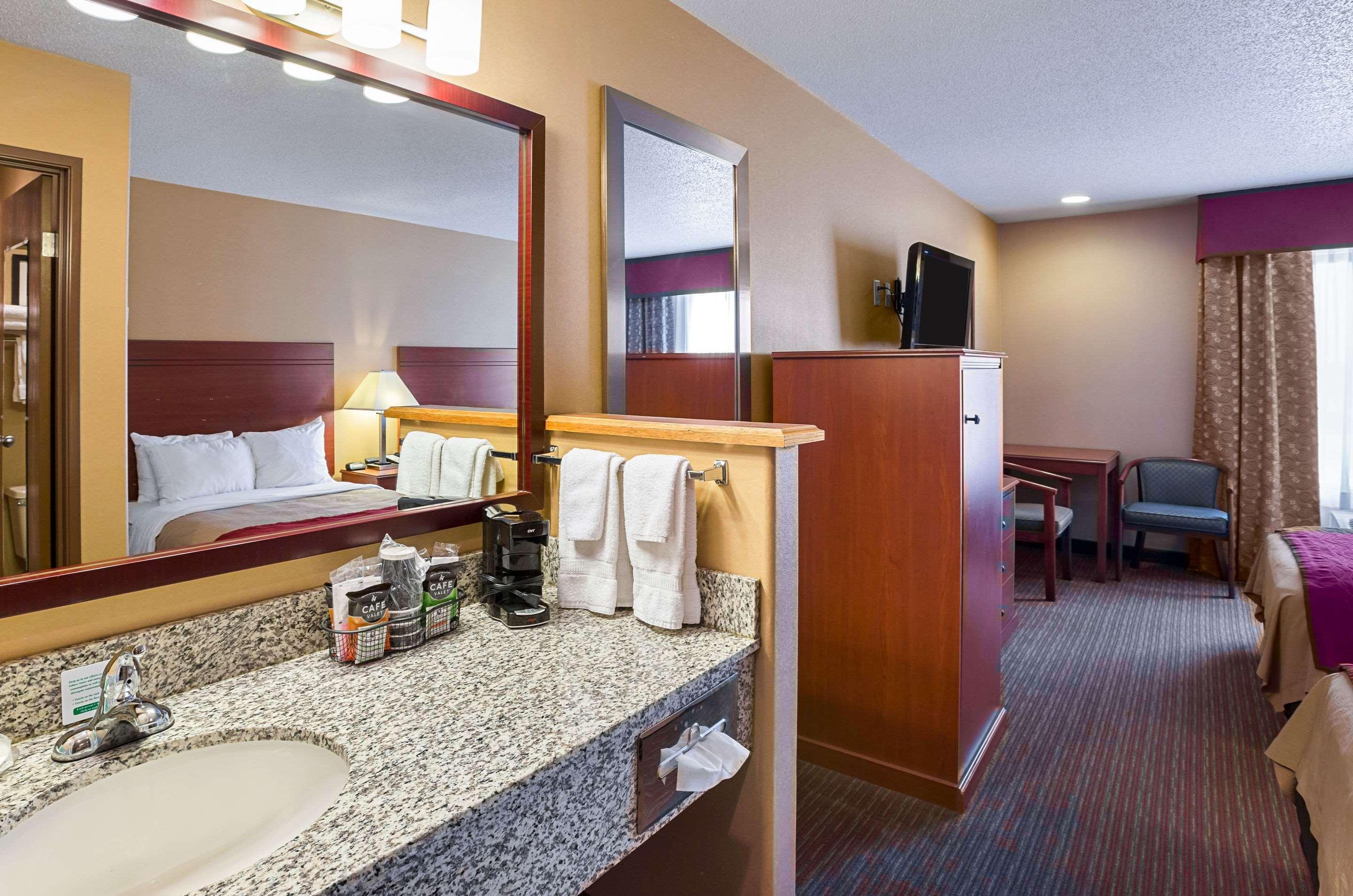Quality Inn York Buitenkant foto
