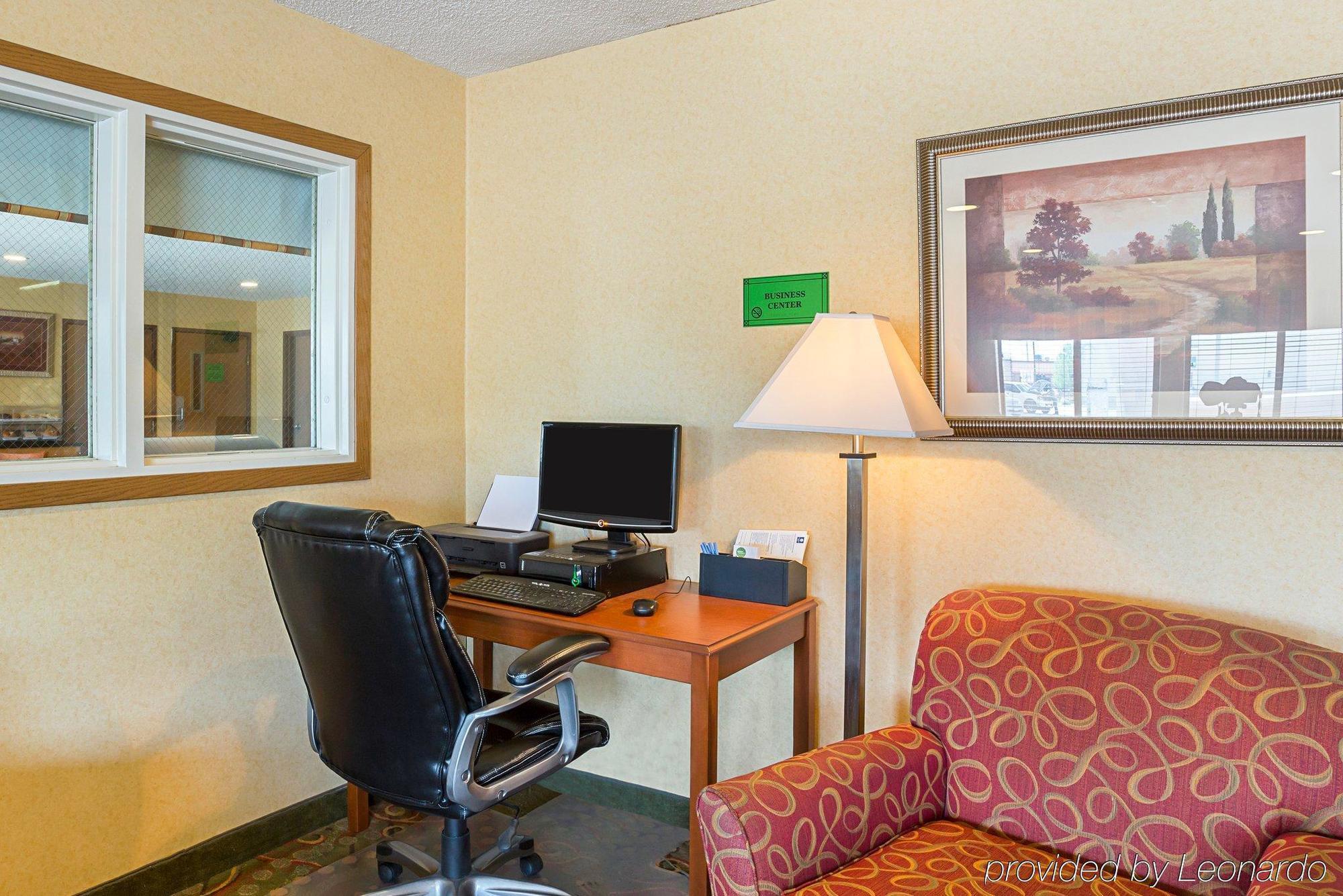 Quality Inn York Buitenkant foto